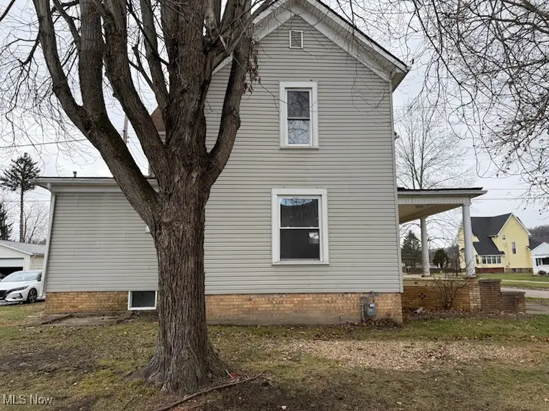 214 W 7th Street, Uhrichsville, OH 44683 - Image #2
