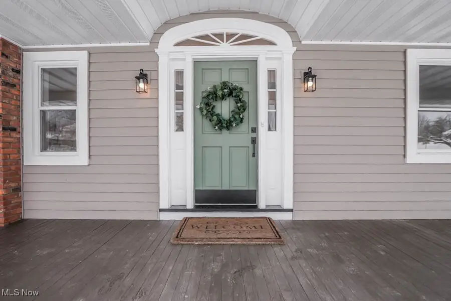 315 Babbling Brook Oval, Hinckley, OH 44233 - Image #2