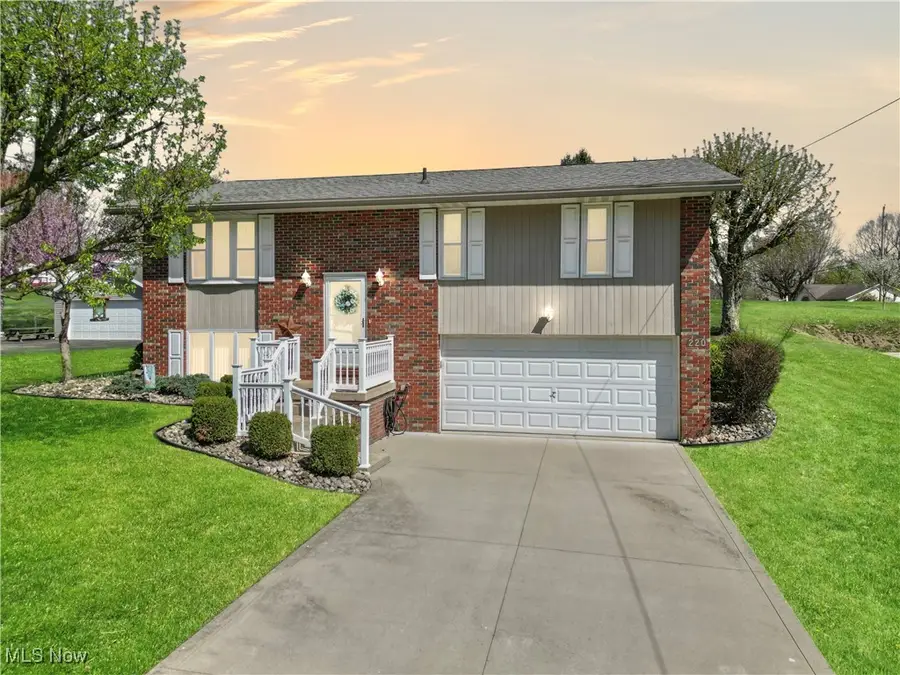 220 Bantam Ridge Court, Wintersville, OH 43953 - Image #2