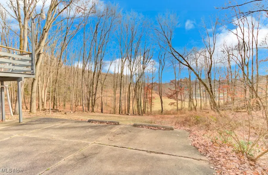 29 Manito Trail, Malvern, OH 44644 - Image #3