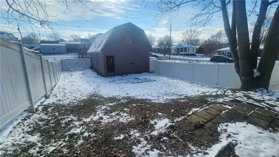 1408 Stewart Avenue, Cambridge, OH 43725 - Image #3