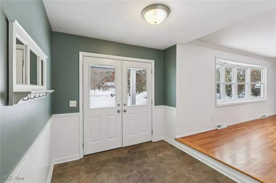 33630 Carriage Park Drive, Solon, OH 44139 - Image #3