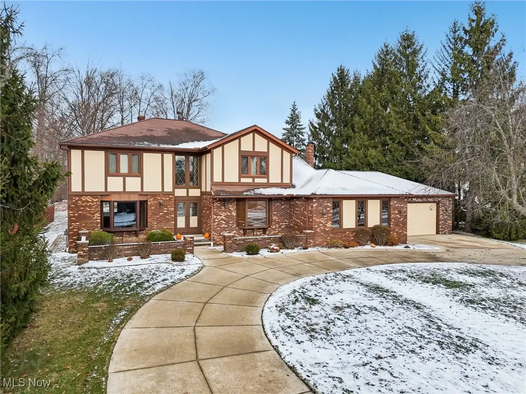 4450 Sir Robert Avenue, North Royalton, OH 44133 - Image #1