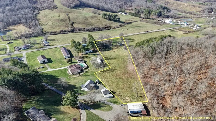 7481 State Route 800 Se, Uhrichsville, OH 44683 - Image #2