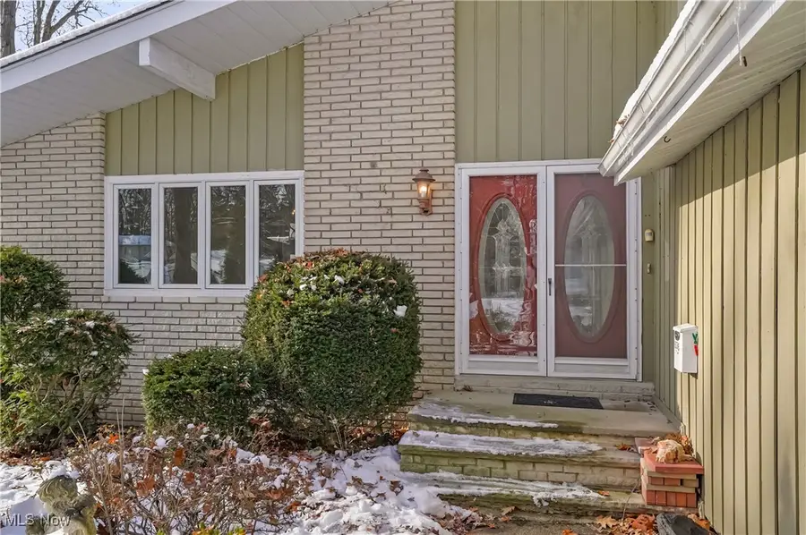 6536 Duneden Avenue, Solon, OH 44139 - Image #2