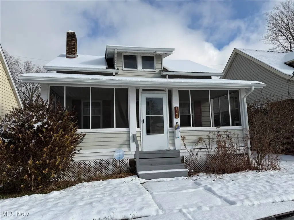 121 E 205th Street, Euclid, OH 44123 - #1