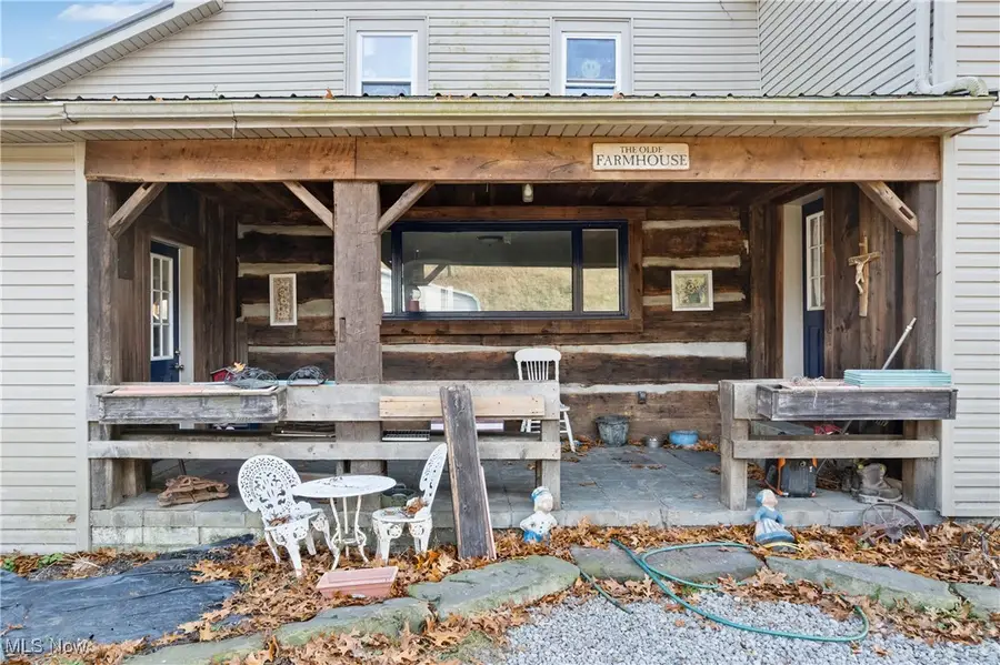 9204 Sandyville Ne Road, Mineral City, OH 44656 - Image #2