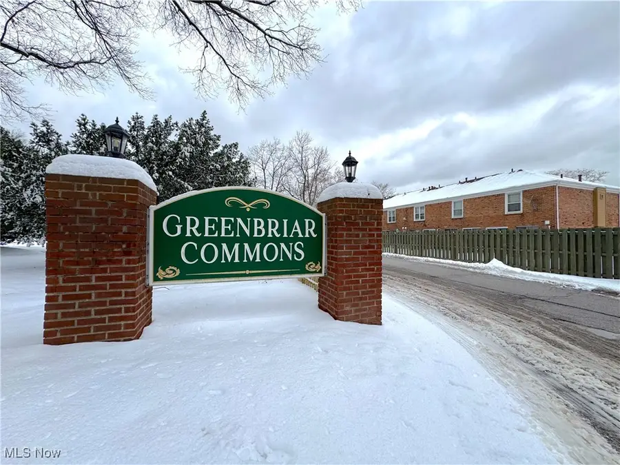 237 Greenbriar Court, Euclid, OH 44143 - Image #2