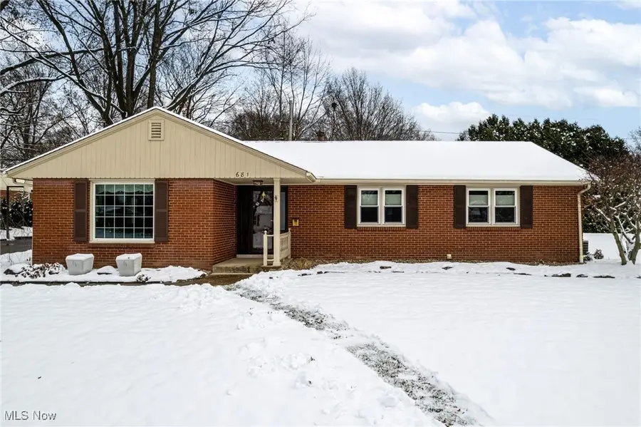 681 Highland Avenue, Wadsworth, OH 44281 - Image #2