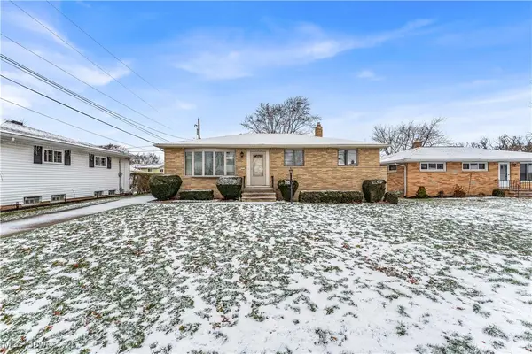 9924 Valley Forge Drive, Parma Heights, OH 44130