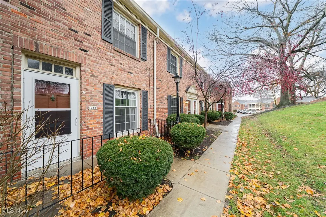 1242 Culpepper Drive, Akron, OH 44313 - Image #1