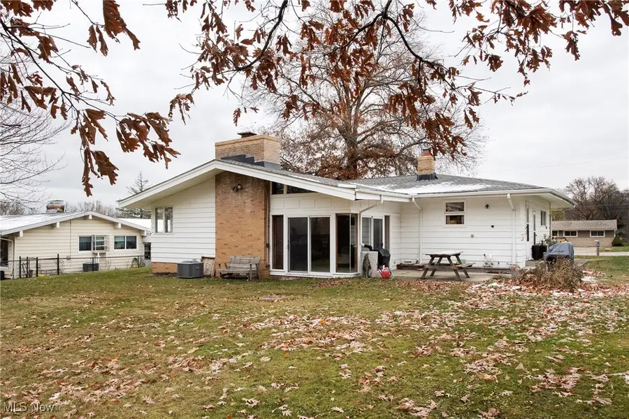 7618 Alan Parkway, Middleburg Heights, OH 44130 - Image #3