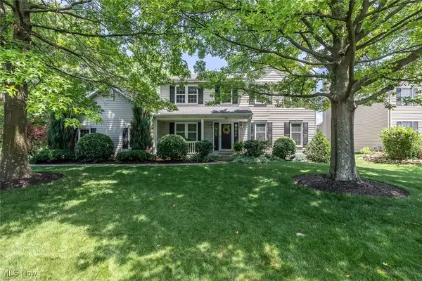 16216 Acacia Drive, Strongsville, OH 44136