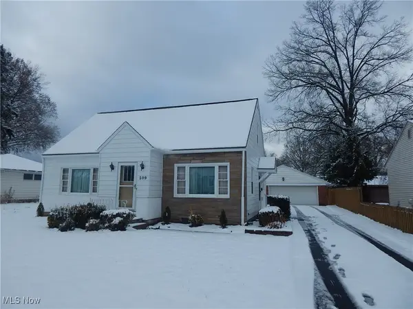 509 Notre Dame Avenue, Cuyahoga Falls, OH 44221