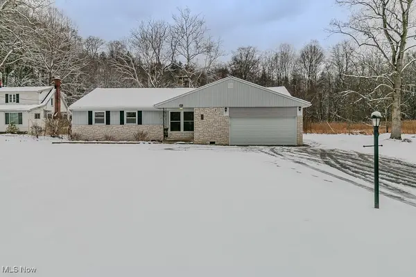 2360 Trailard Drive, Willoughby Hills, OH 44094