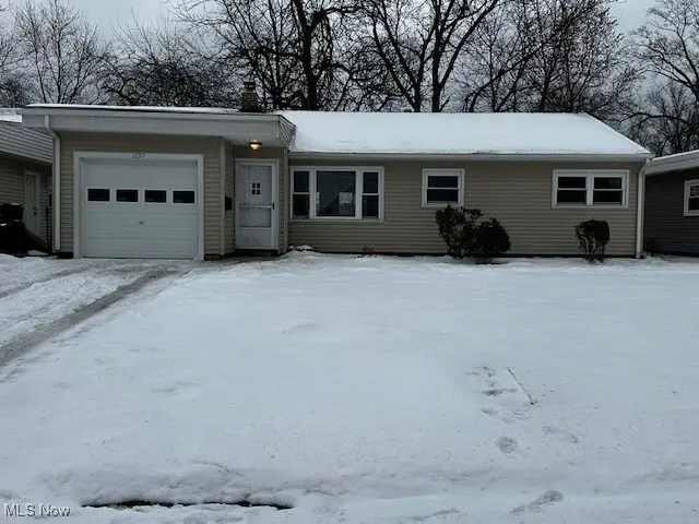 1697 Hawthorne Drive, Mayfield Heights, OH 44124 - Image #2
