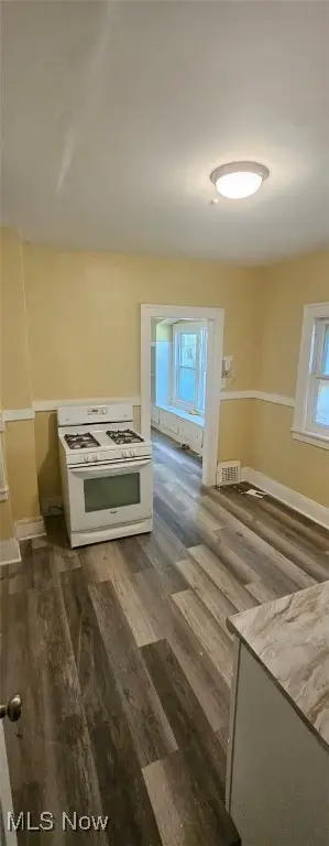 12909 Woodside Avenue, Cleveland, OH 44108 - Image #3