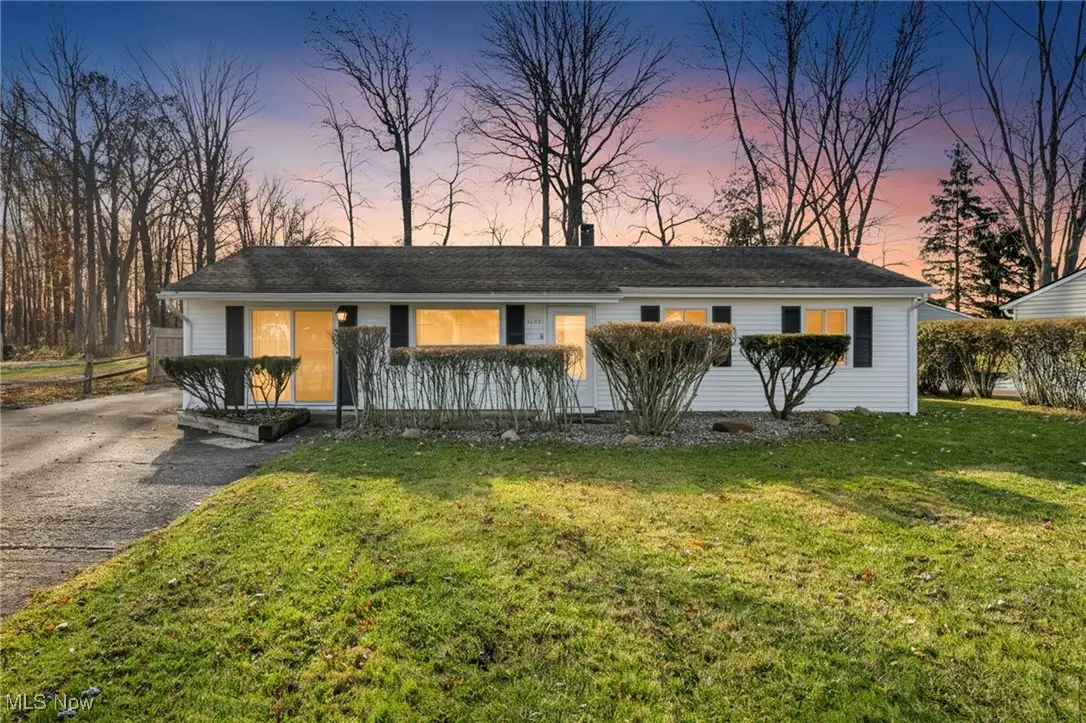 34111 W Point Drive, North Ridgeville, OH 44039 - Image #1