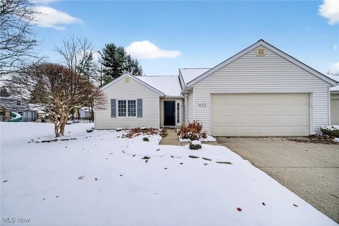 16375 Commons Oval, Strongsville, OH 44136 - Image #1