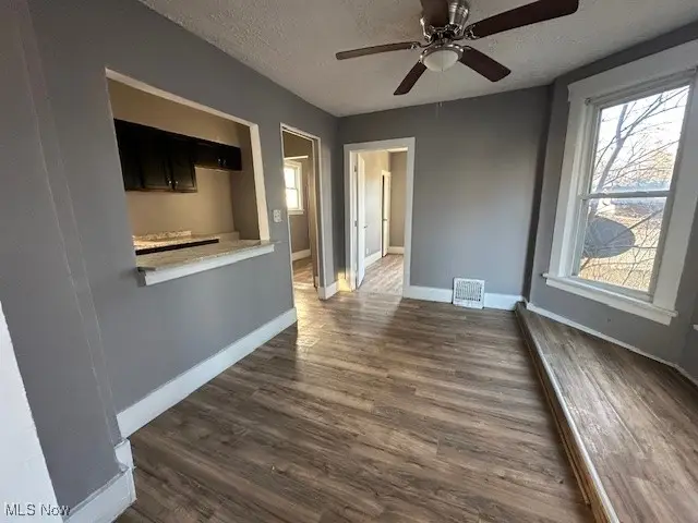 348 11th Avenue, Elyria, OH 44035 - Image #2