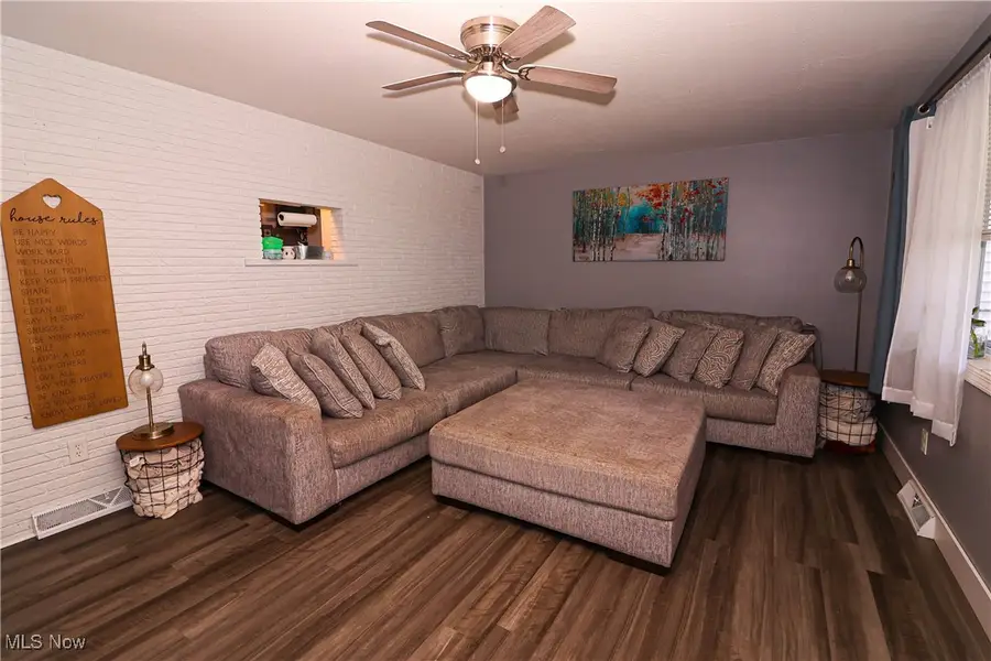 1128 Myrtle Avenue, Ashtabula, OH 44004 - Image #2