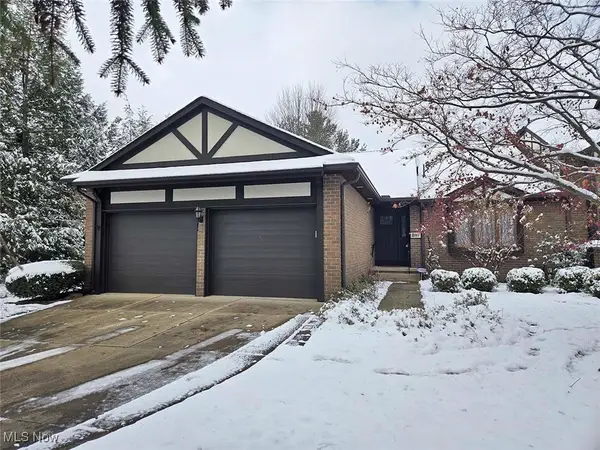 117 Brookview Sw Drive, North Canton, OH 44709