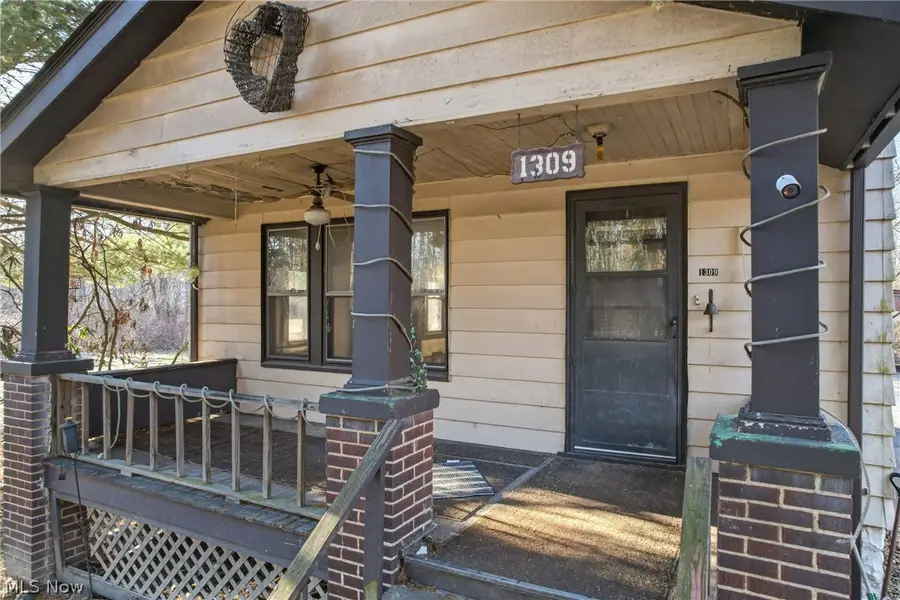 1309 Ashland Avenue, Niles, OH 44446 - #3