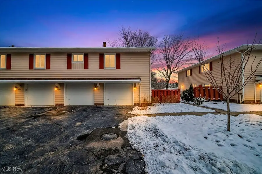 8729 Fox Rest Drive #6-24, Brecksville, OH 44141 - Image #2