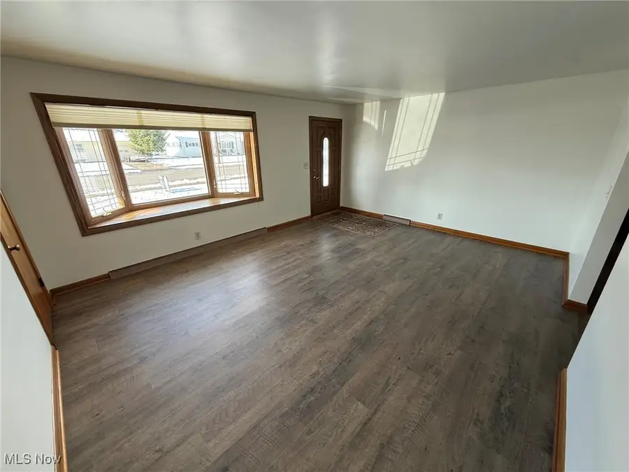 917 Kelly Nw Street, New Philadelphia, OH 44663 - Image #3