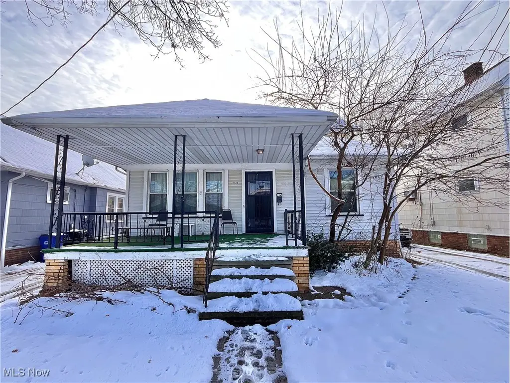 2513 Saratoga Avenue, Cleveland, OH 44109 - Image #1