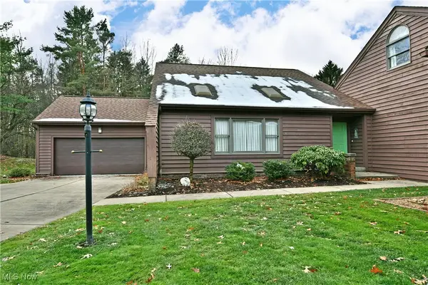 110 Avalon Se Drive #A, Warren, OH 44484