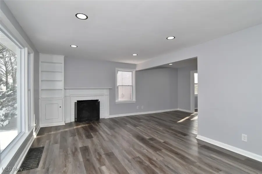 19802 Wickfield Avenue, Warrensville Heights, OH 44122 - Image #3