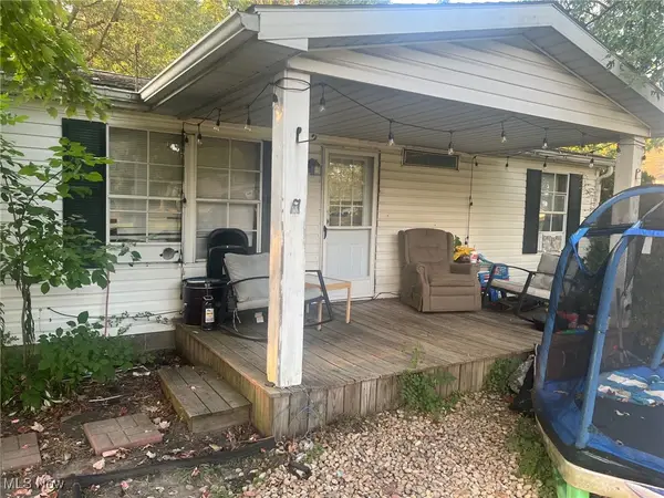 10352 W Pine Lake Road, Salem, OH 44460