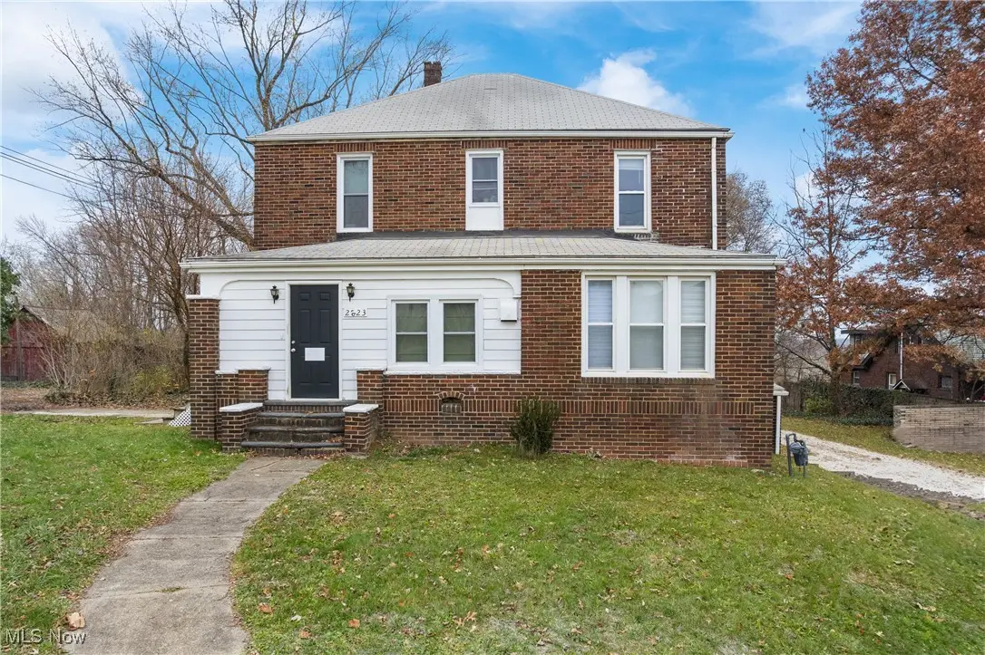 2823 Columbus Ne Road, Canton, OH 44705 - #1