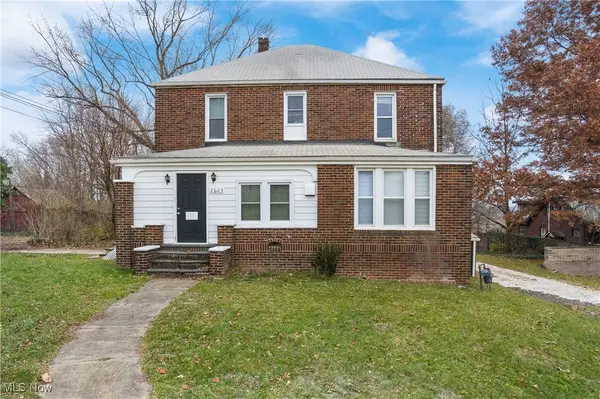 2823 Columbus Ne Road, Canton, OH 44705