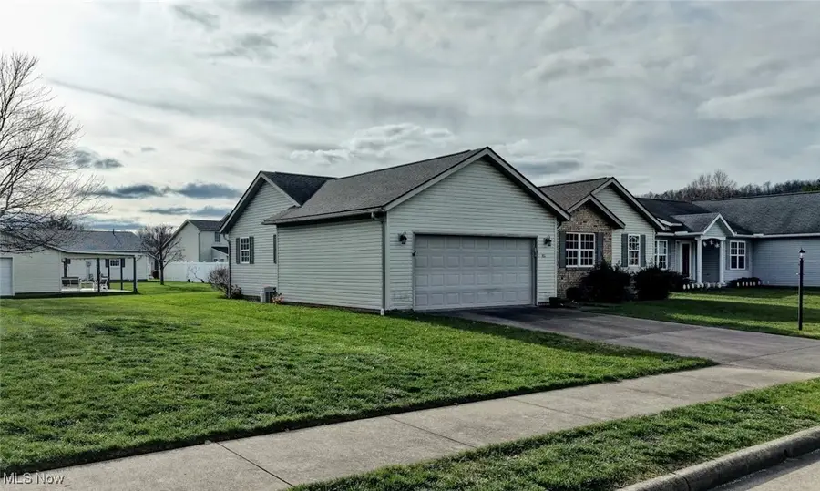 412 Taylor Sw Drive, New Philadelphia, OH 44663 - Image #3