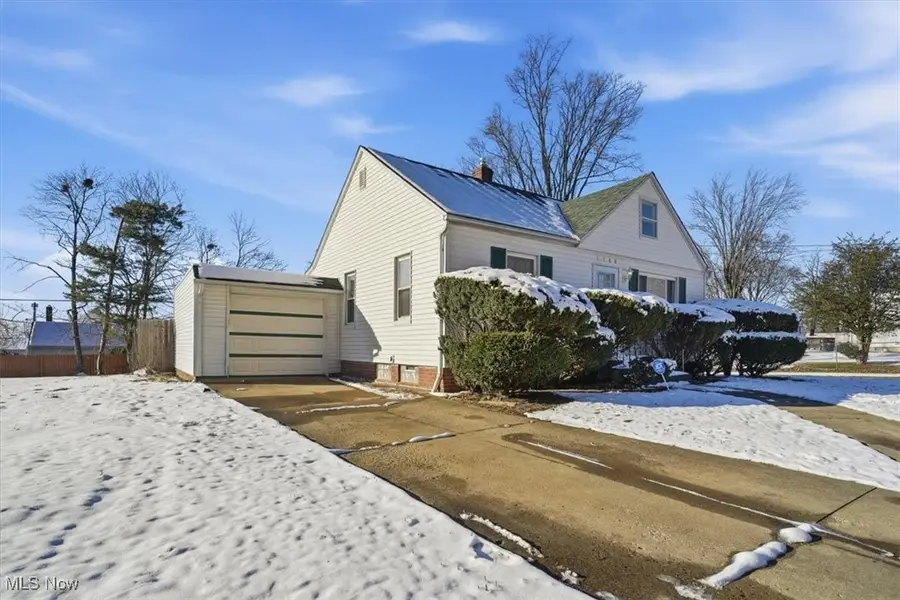 1188 Hardesty Boulevard, Akron, OH 44320 - Image #3