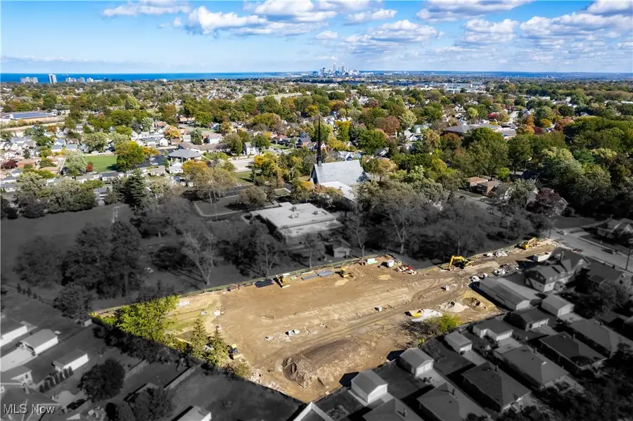 32741 Warren Road #17, Cleveland, OH 44111 - Image #2