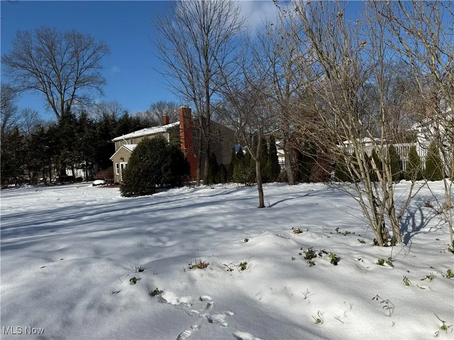 606 Wellfleet Drive, Bay Village, OH 44140 - Image #3