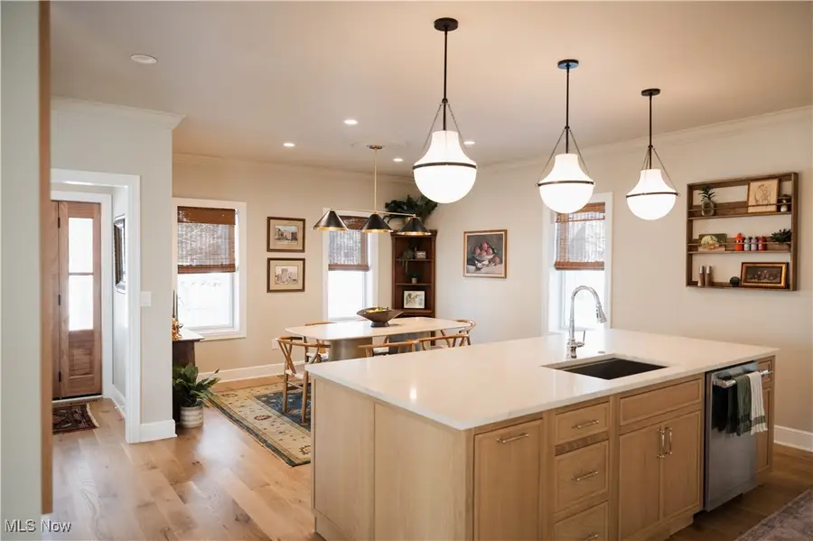 81 Hall Street, Chagrin Falls, OH 44022 - Image #3