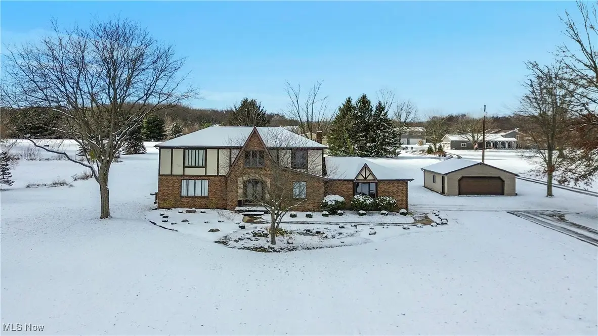 11160 Detwiler Road, Columbiana, OH 44408 - Image #1