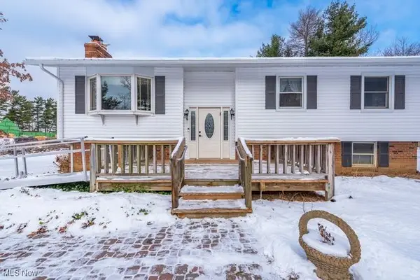 2257 Center Road, Hinckley, OH 44233