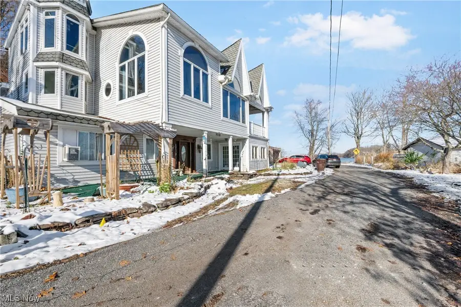 584 Apple Drive, Coventry Township, OH 44319 - Image #3