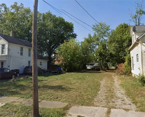 2334 Apple Avenue, Lorain, OH 44055