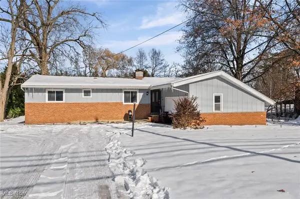 24061 Fairmount Boulevard, Beachwood, OH 44122