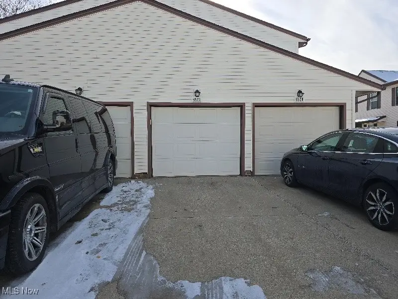 6572 Liberty Bell Drive #23C, Brook Park, OH 44142 - Image #2