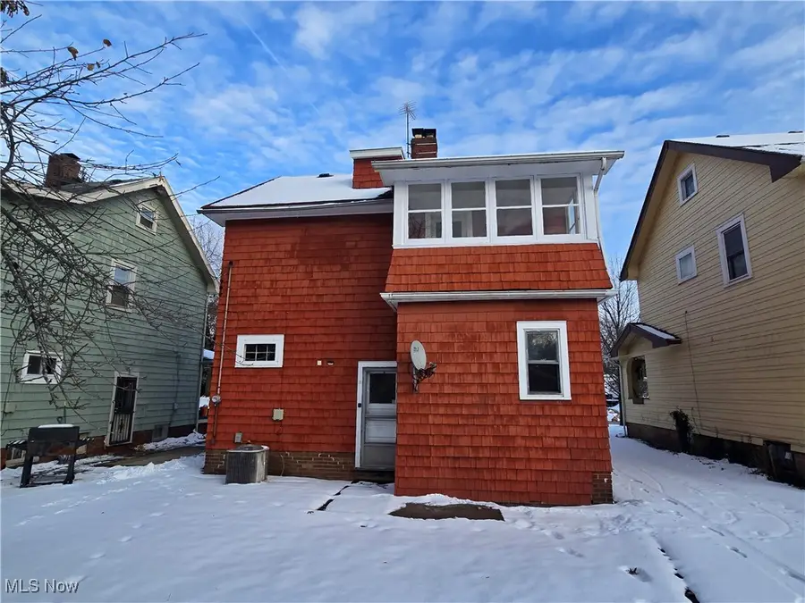 2048 Rossmoor Road, Cleveland Heights, OH 44118 - Image #3