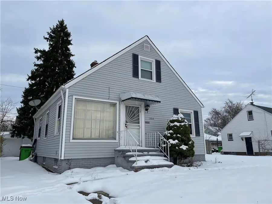 13713 Christine Avenue, Garfield Heights, OH 44105 - Image #2