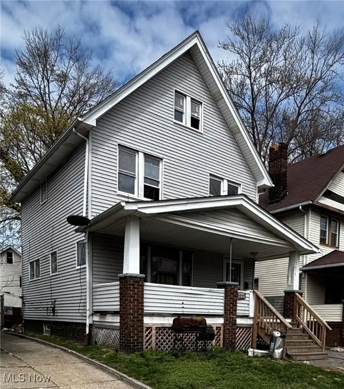 12417 Maple Avenue, Cleveland, OH 44108 - Image #1
