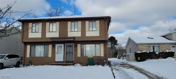 19113 Watercrest Avenue, Maple Heights, OH 44137